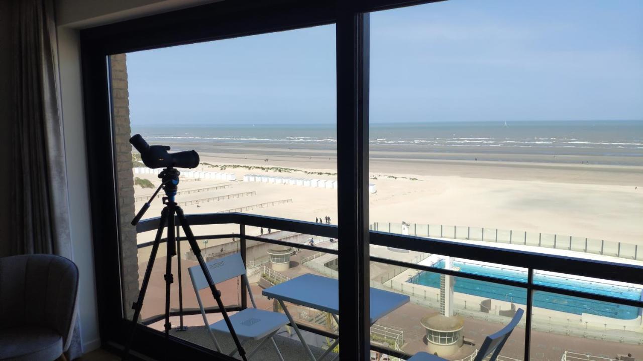Zeezicht Vanop Het 6 De Verdiep Oostduinkerke Esterno foto